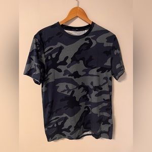 Sandro blue/black camouflage tee, small